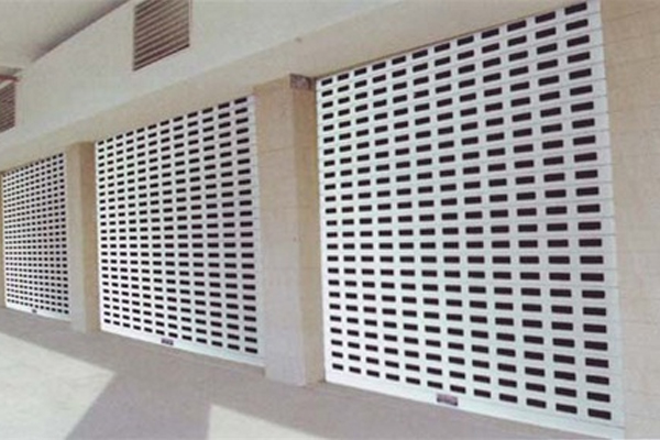 濟南卷簾門廠家教大家如何選擇適合自己的卷簾門，建議收藏！